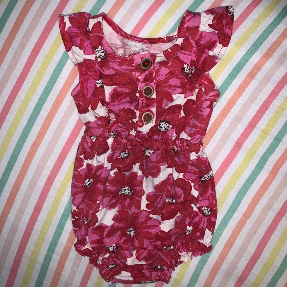 Jessica Simpson outfit